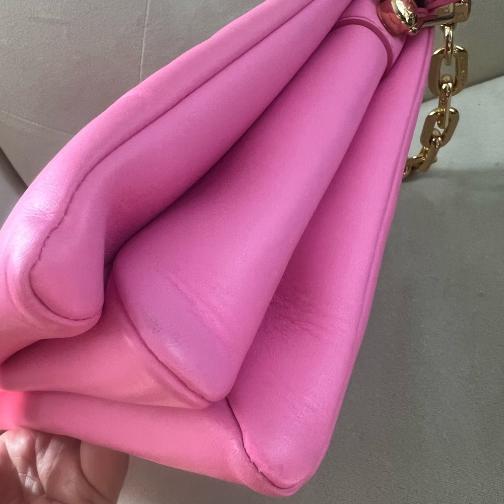 Louis Vuitton Coussin PM Pink limited edition crossbody Bag - Picture 7 of 10